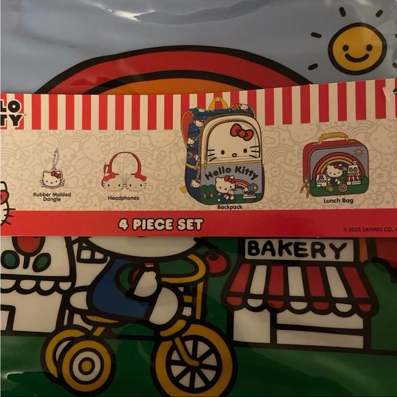 Hello Kitty Backpack Set - Picture 3 of 8